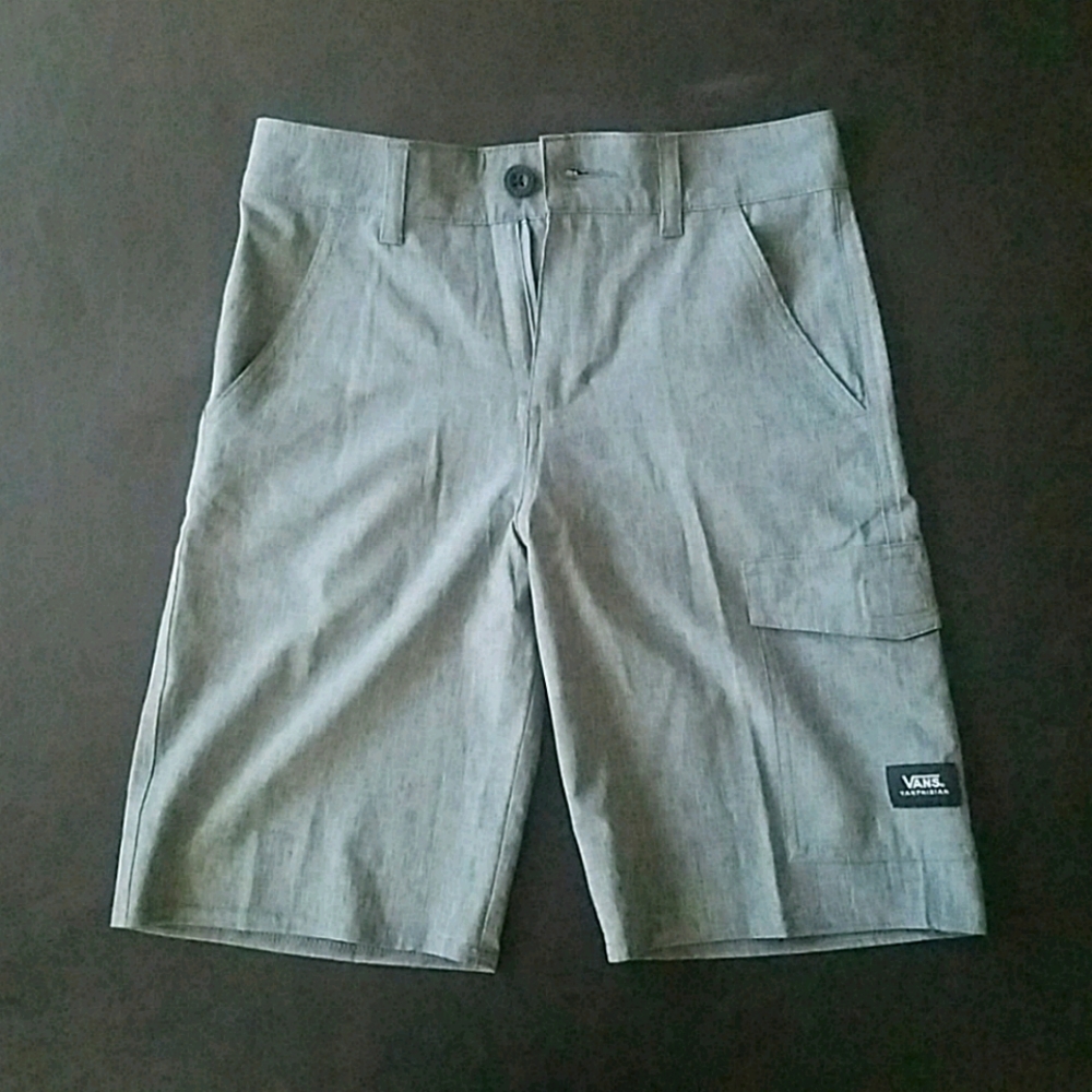 NWOT kids vans amphibian shorts